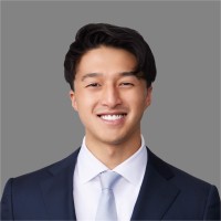 Alvarez & Marsal Employee Bryan Le's profile photo