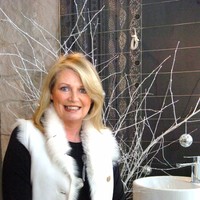 Versatile Group Employee Catherine Treacy's profile photo
