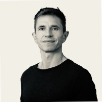 E-mail e número de telefone de James Fryer