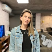 Luz Nespoli Email