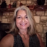 Nina Restivo Email & Phone Number