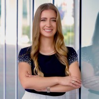 Paramount Dental Studio Employee Claudia Valle's profile photo