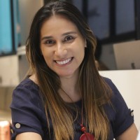 Daiana Henrique Siqueira Email & Phone Number