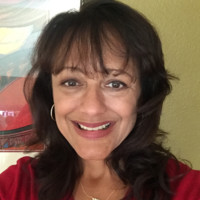 Celina Oliver Email & Phone Number