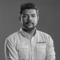 Jonathan Mora Colina Email & Phone Number