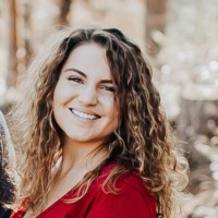MeaeCare Employee Alexandra Zahedi's profile photo