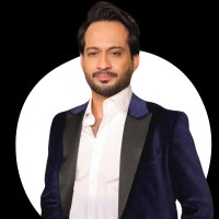 Tenup.io Employee Waqar Zaka's profile photo