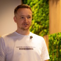 Andrej Dula