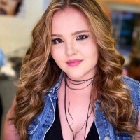 Victoria Costa Rosa Email
