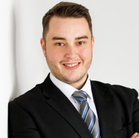 Moritz Gruber Email