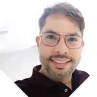 Eraldo Júnior Email