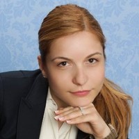 Andreea Lloyd Email & Phone Number