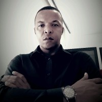 Edgar Leal Email