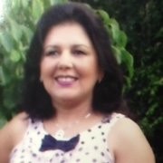 Sui Generis Consignment Employee Laila Kharoubi's profile photo