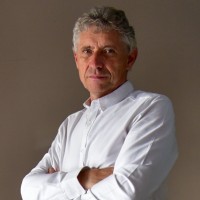 Email e telefono di Vincent Hancart