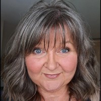 Lorraine Brown Email