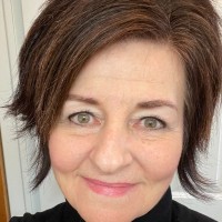 Centennial Glass Employee Kelly McArthur's profile photo