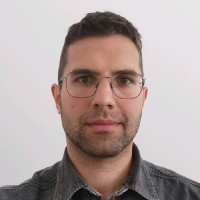 Miloš Lukić Email