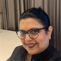 Email e telefono di Noella Gomes