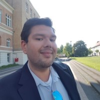 Simon Kremer Email