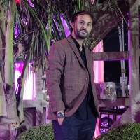 Ravi Mistri Email & Phone Number