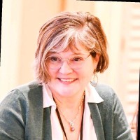Tracy Russell Email & Phone Number