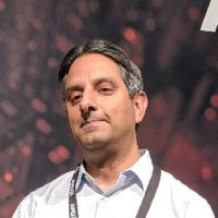 E-mail e número de telefone de Nick Pandher