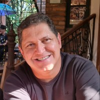 Eduardo de Barros Costa Email
