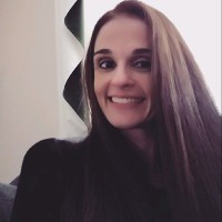 Helene Houlis Email & Phone Number