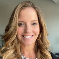 AdvaMed Employee Erin Lee's profile photo