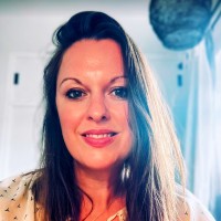 Laura Stokes Email & Phone Number