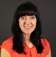 Heike Isufi Email