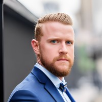 The Amazon Whisperer Employee Benjamin Warren's profile photo