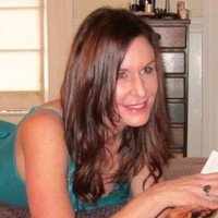 Annie Nelson Email & Phone Number