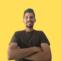 Amazon Seller Employee David Temprano's profile photo