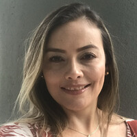 Viviana María Vásquez Marín Email