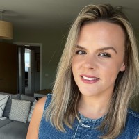 Mari Evans Email