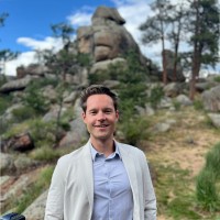 Dirk Bakker Email
