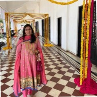 Shimoli Shah Email