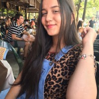 Gabriella Vasconcelos Email