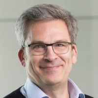 American Hospital of Paris Employee Philippe Vielh's profile photo
