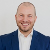 Viktor Janssen Email