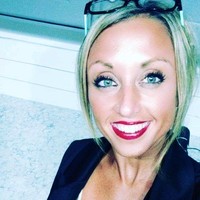 Tan Pro Employee Stacy Anast's profile photo