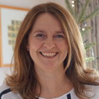 Smart Money People Employee Jacqueline Dewey's profile photo