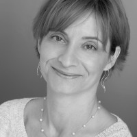 Rita Csillag-Vella Email