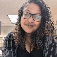 Kasandra Davis Email & Phone Number