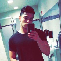 Valence Employee Ron Flores's profile photo