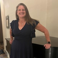 Jennifer Squires Email & Phone Number
