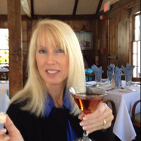 MKM IMPORTERS, INC. Employee Terrie Marino's profile photo