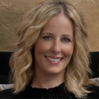 Hilary Smith Email & Phone Number